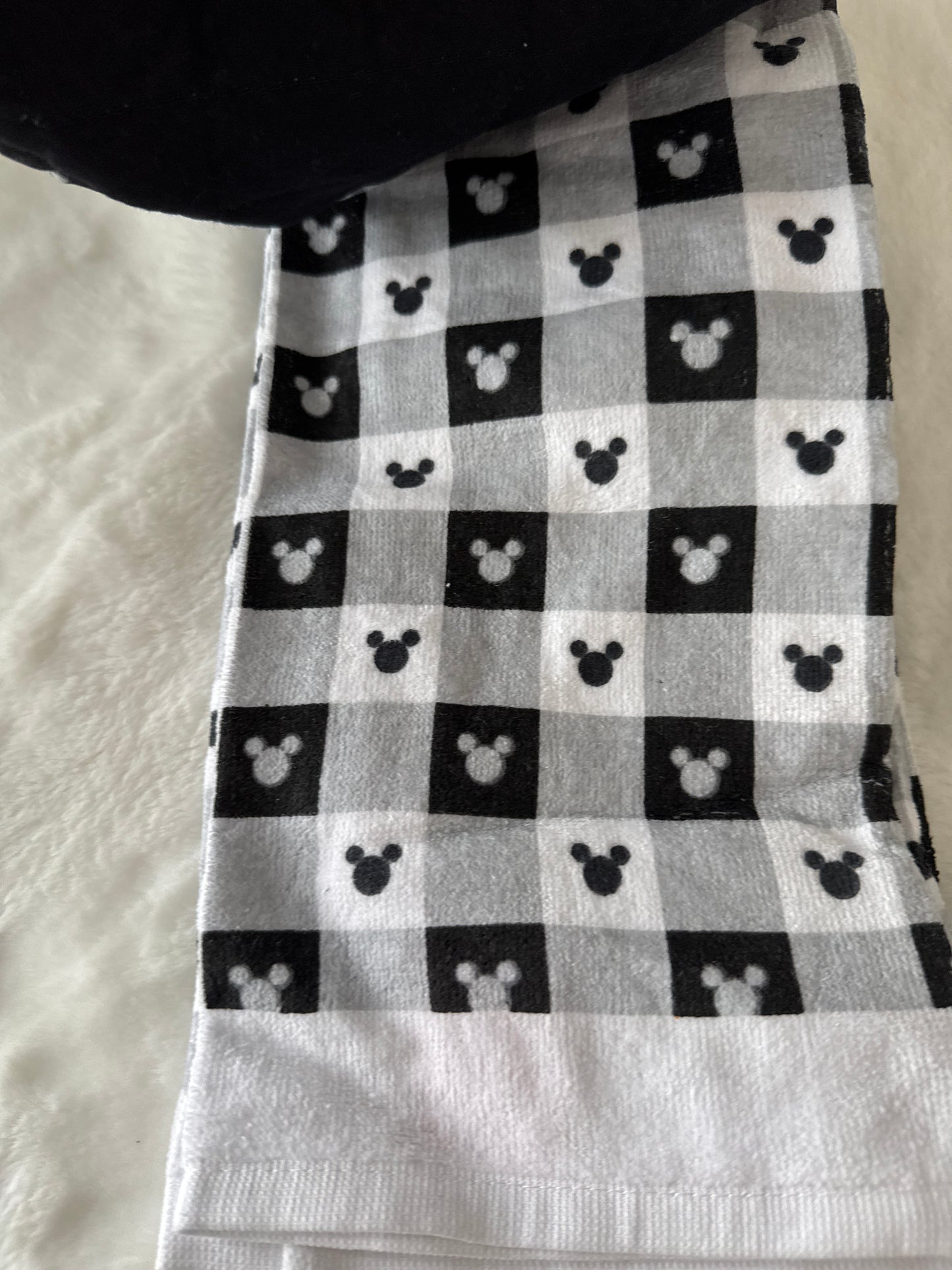 3-Piece Kitchen Set | Oven Mitt & 2 Kitchen Towels | 100% Cotton, Disney-Themed, Durable & Soft