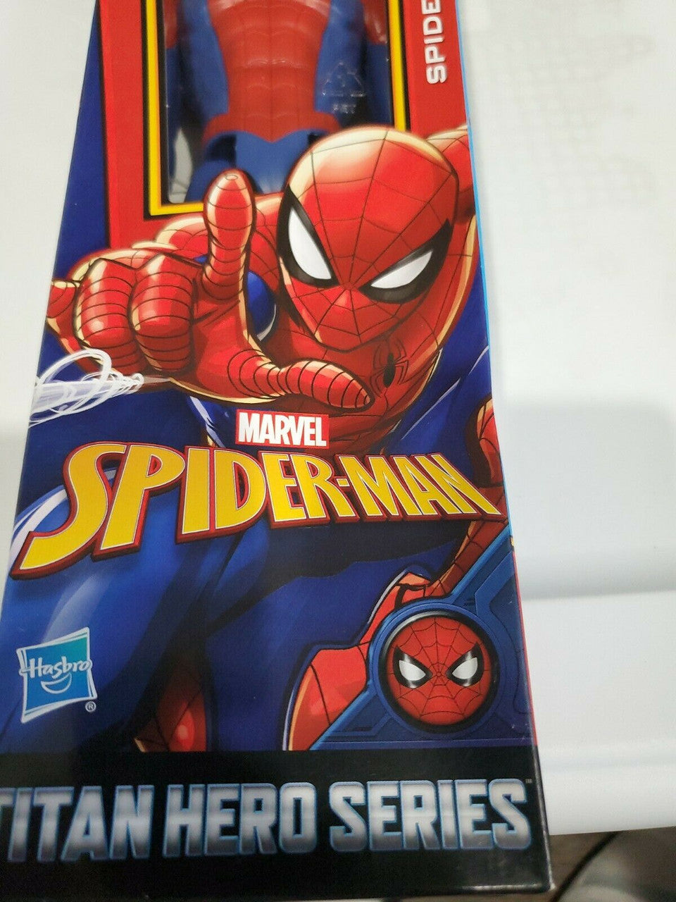 Hasbro 2018 Marvel Titan Hero Series Spider-Man Action Figure
