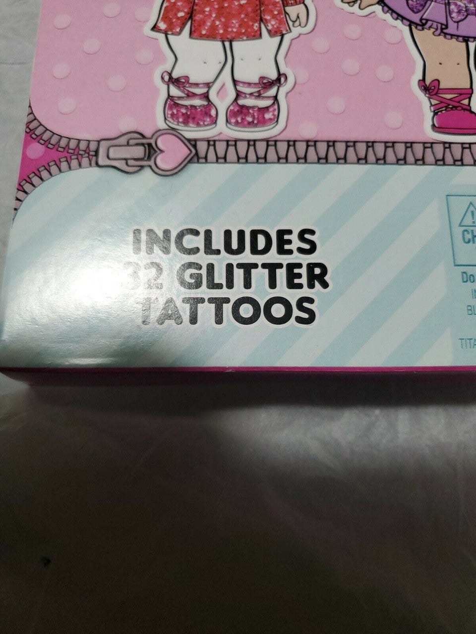 L.O.L. Surprise! 32 Count Valentines Cards With Glitter Tattoos