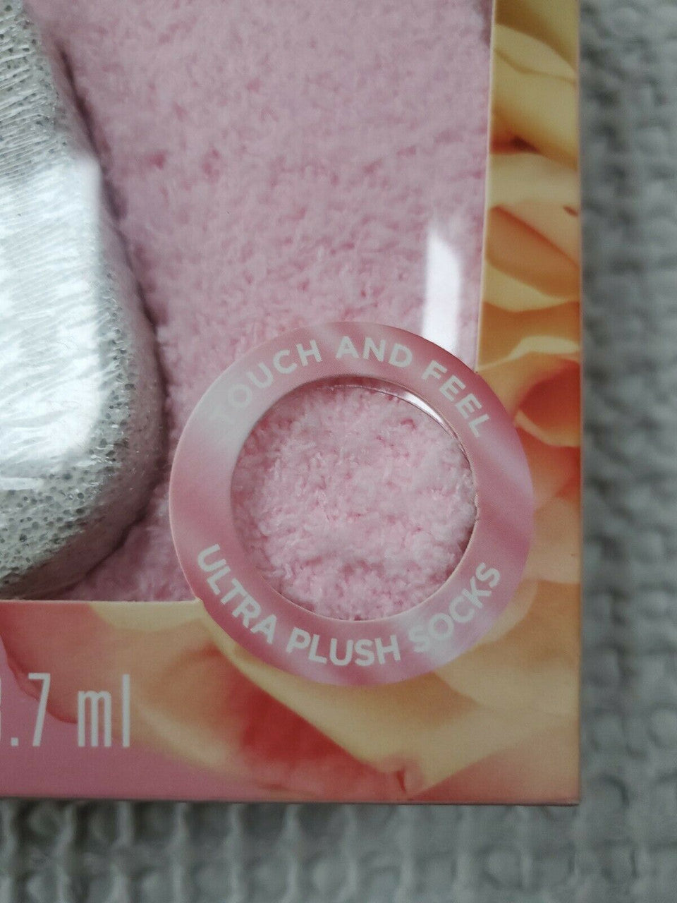 Simple Pleasures Cozy Feet Foot Care  rosewater peony scent cream