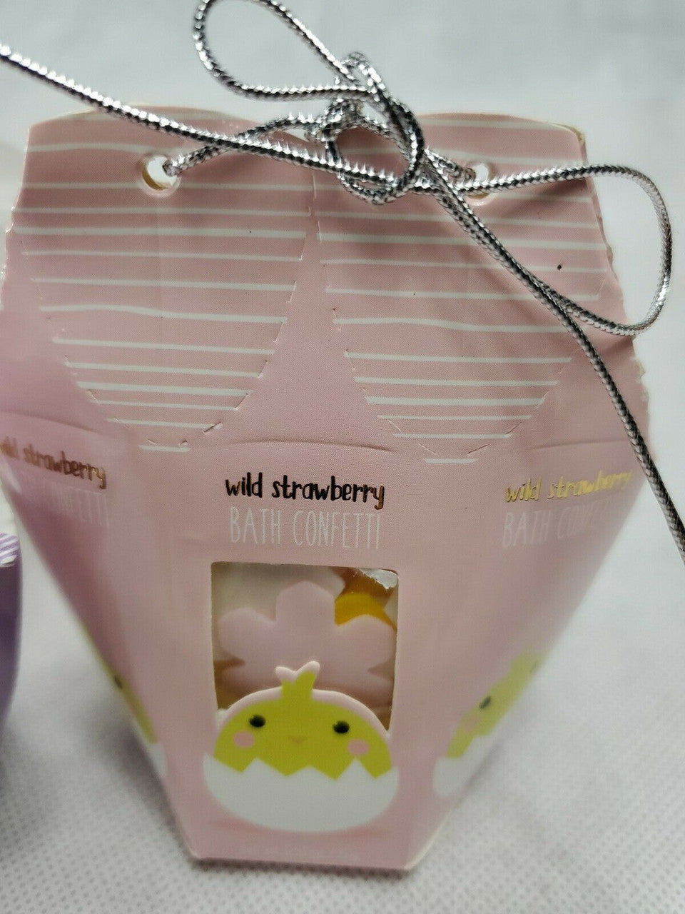 Bath Confetti 2 Pk ~ Holiday Wild Strawberry & Marshmallow Treat Scents & Shapes