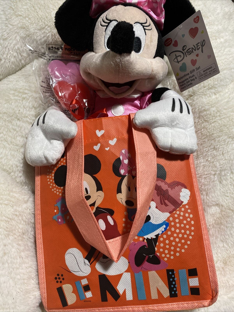 Disney Mickey Mouse Be Mine Gift Set Plush toy Bag Suckers Heart