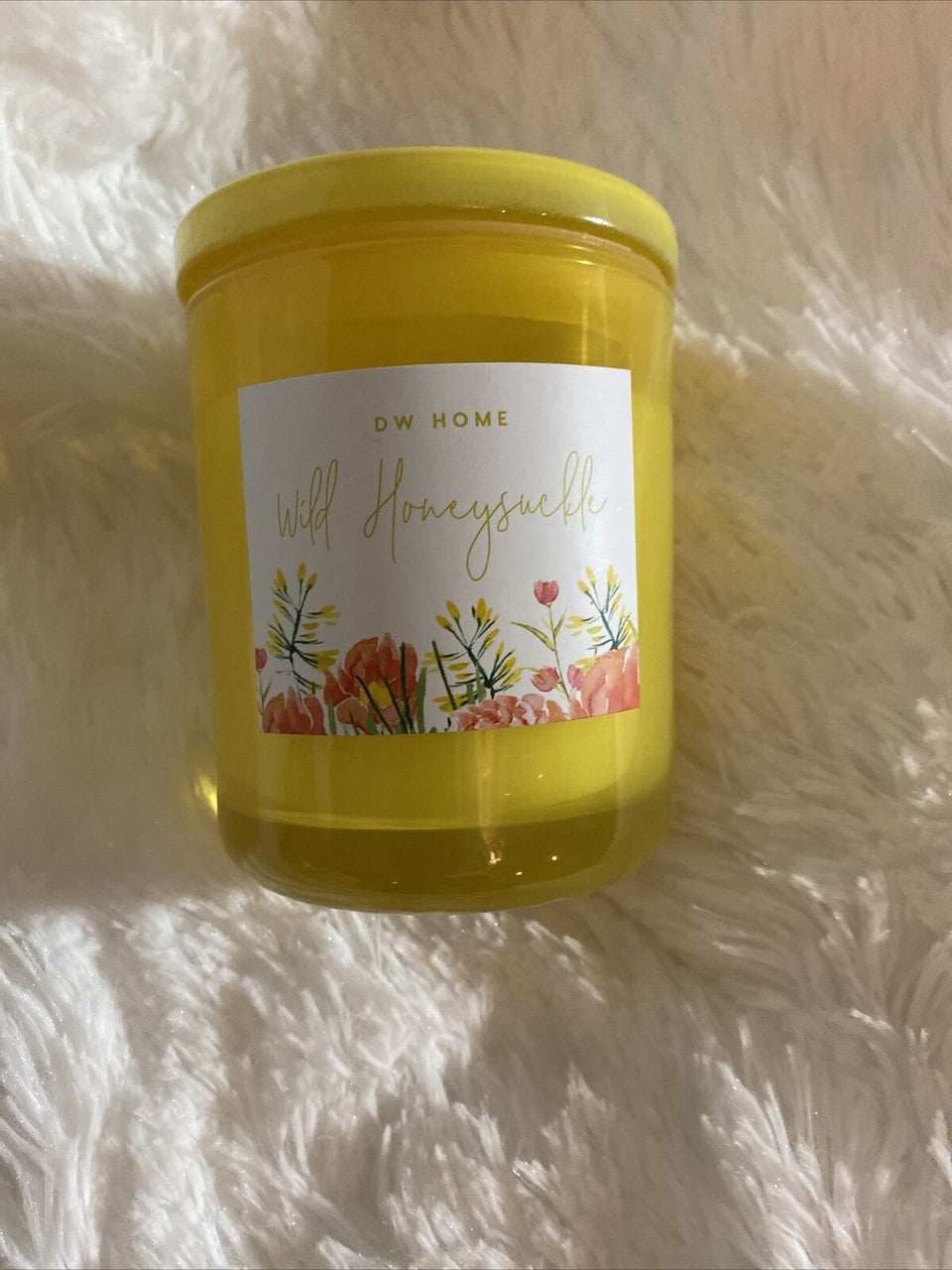 DW 9.1 Oz Candle Easter WILD HONEYSUCKLE Richly Scented