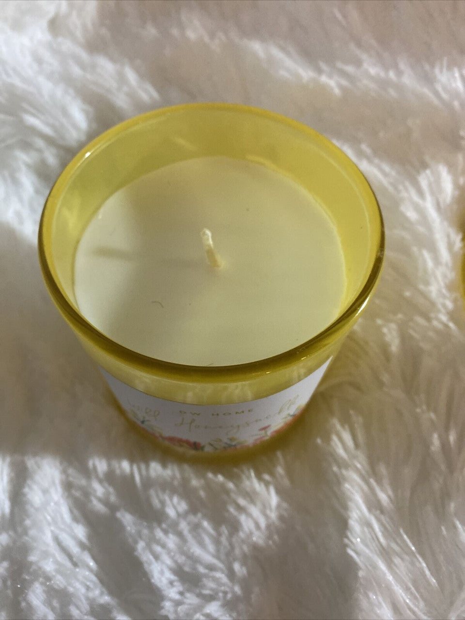 DW 9.1 Oz Candle Easter WILD HONEYSUCKLE Richly Scented
