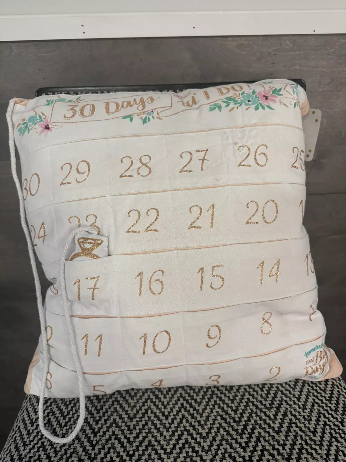 Wedding Countdown Calendar Pillow – “30 Days Till I Do” | 20"x20" Decorative Gift for Bride-to-Be