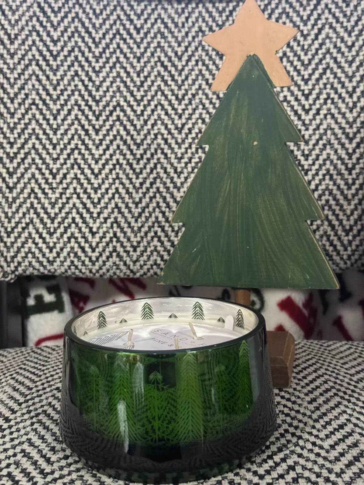 18oz Pine and Sage Candle – Hand-Poured 3-Wick Candle with Christmas Tree Motif